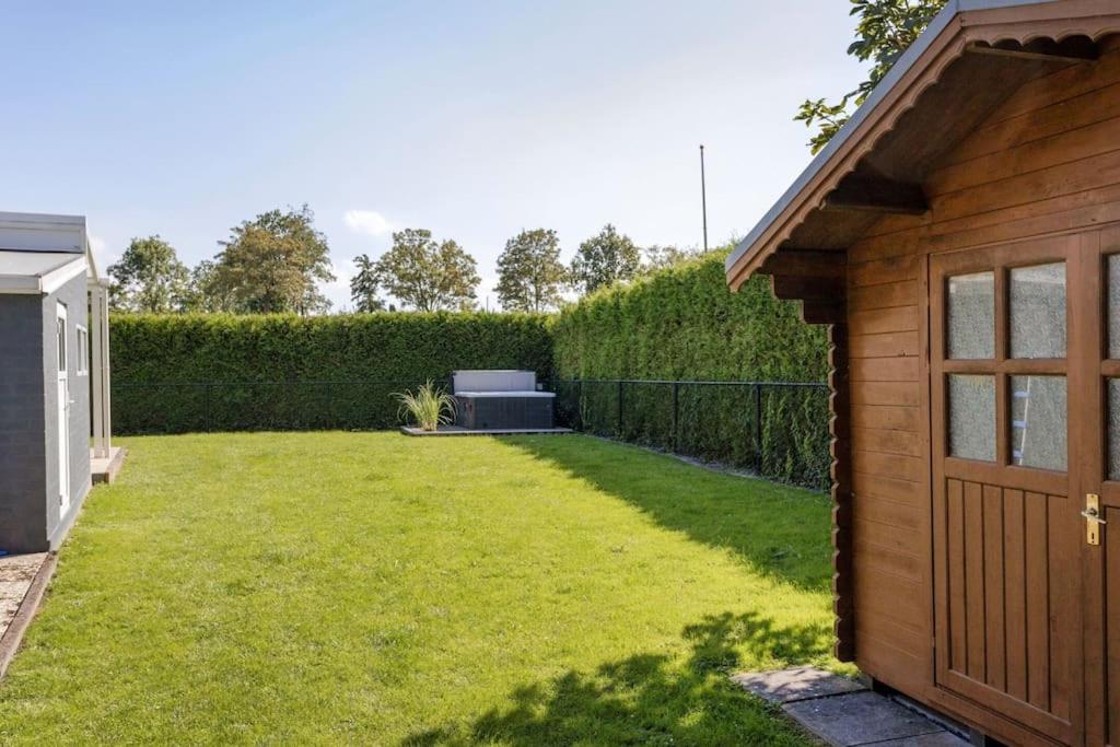 Oemoemenoe - 6 Pers - Sauna - Grote Tuin & Privacy Kortgene Exterior foto
